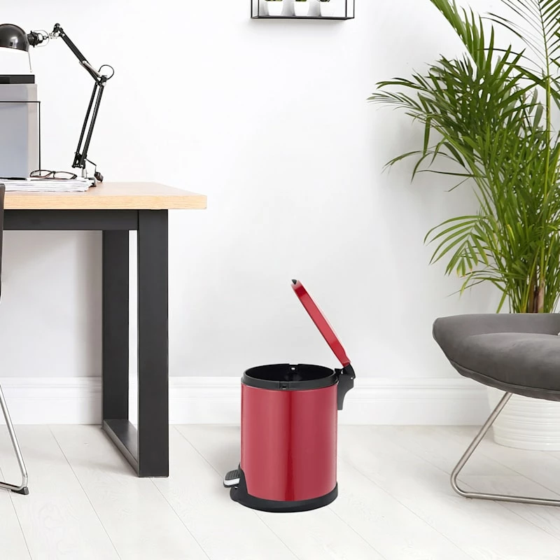 Red Round Pedal Bin, 5l 5 Red Round Pedal Bin, 5l - Image 5