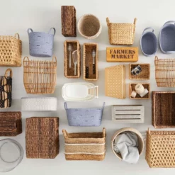 Ty Pennington Seagrass Basket With Plastic Binding, Small 5 Ty Pennington Seagrass Basket With Plastic Binding, Small -Storage Sales Store ty pennington seagrass basket with plastic binding small 2